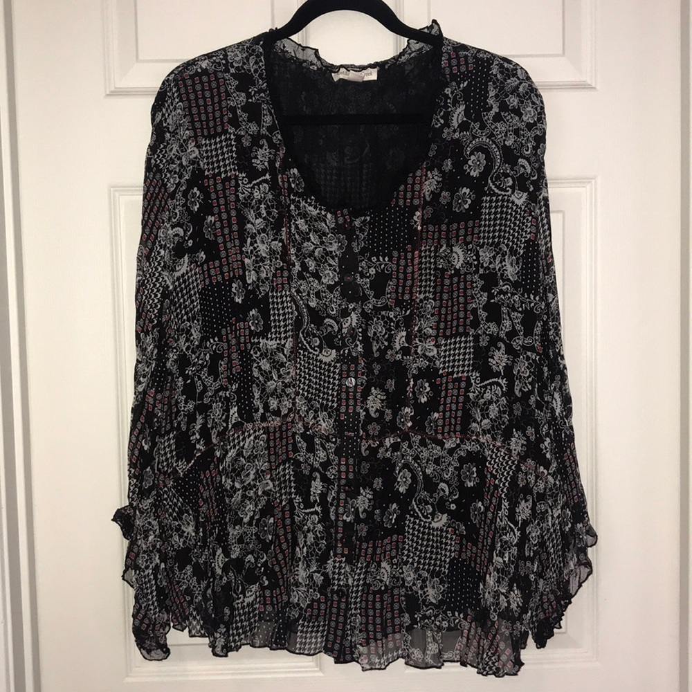 Coldwater Creek button front bell sleeve blouse